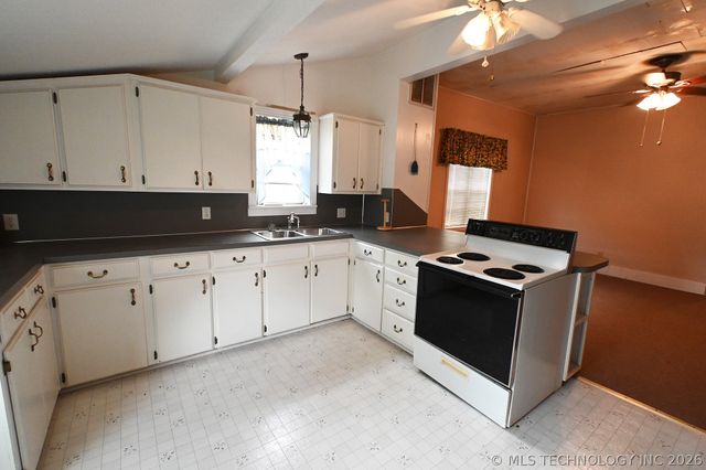 104001 S 4480 Road, Vian, OK 74962