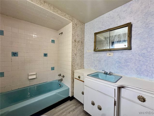 175 Cable Street, Buffalo, NY 14206