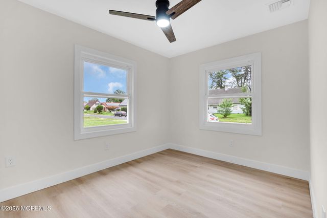 20 Blackwell Lane, Willingboro, NJ 08046