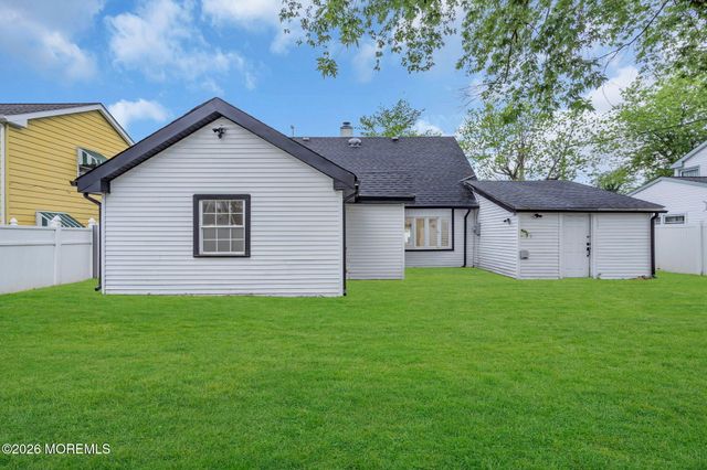 20 Blackwell Lane, Willingboro, NJ 08046