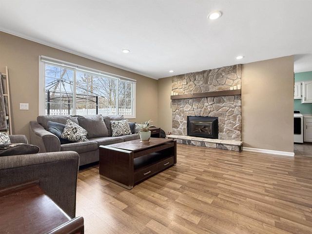 N570 W FAIRLAND CIRCLE, Menominee, MI 49858