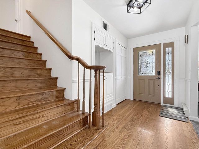 N570 W FAIRLAND CIRCLE, Menominee, MI 49858