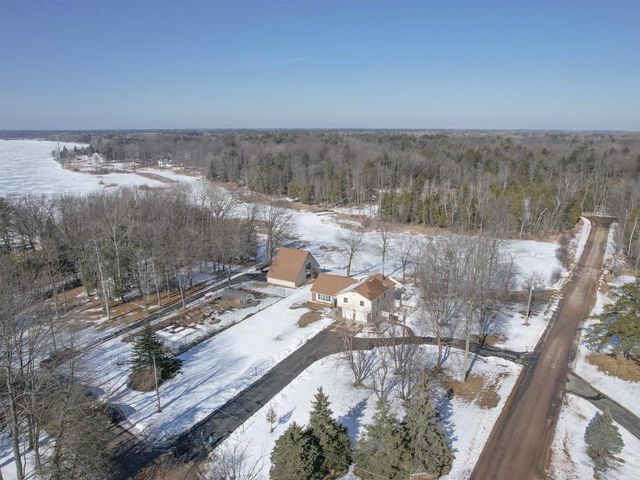 N570 W FAIRLAND CIRCLE, Menominee, MI 49858