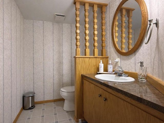 N570 W FAIRLAND CIRCLE, Menominee, MI 49858