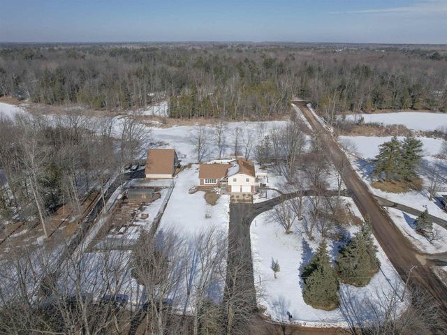 N570 W FAIRLAND CIRCLE, Menominee, MI 49858