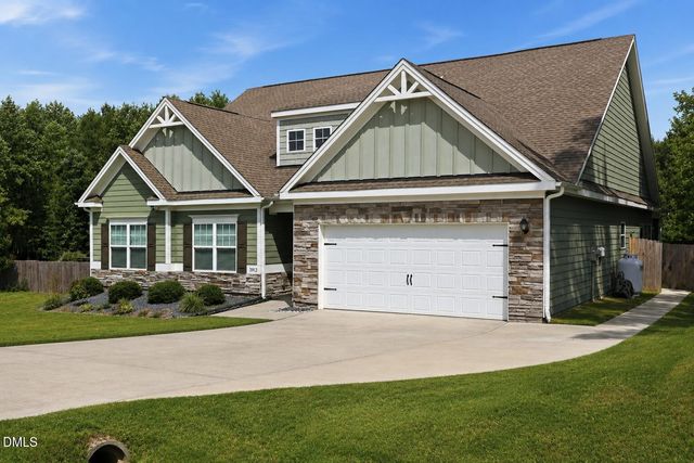 3912 Mendenhall Drive, Zebulon, NC 27597