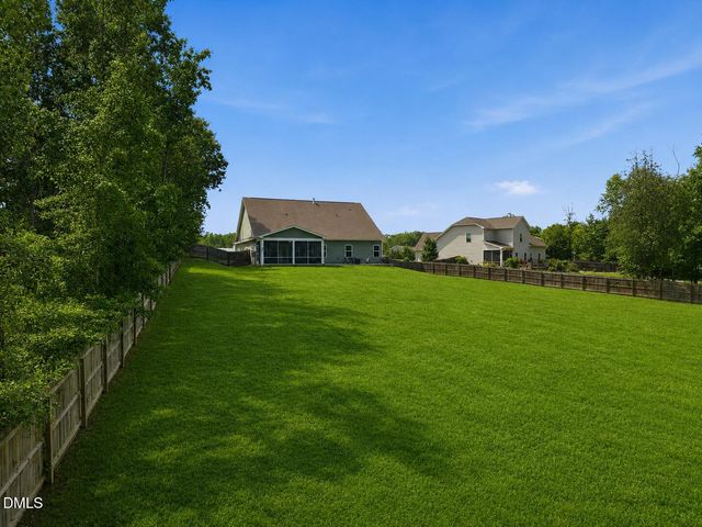 3912 Mendenhall Drive, Zebulon, NC 27597