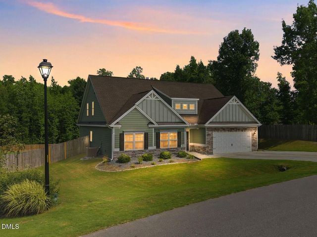 3912 Mendenhall Drive, Zebulon, NC 27597