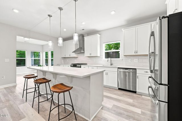 3912 Mendenhall Drive, Zebulon, NC 27597