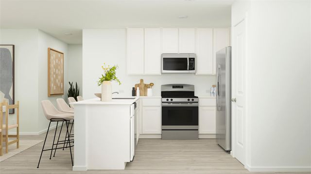 13300 PAINTED NIGHT RD, Elgin, TX 78621