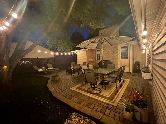 3102 Swallow Lane, Rolling Meadows, IL 60008