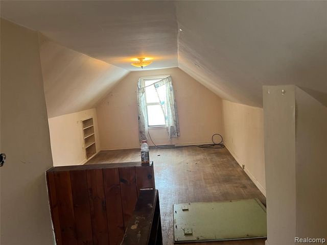 19826 Lyndon Street, Detroit, MI 48223