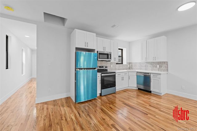 405 Miller Avenue, Brooklyn, NY 11207