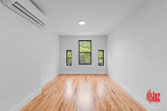 405 Miller Avenue, Brooklyn, NY 11207
