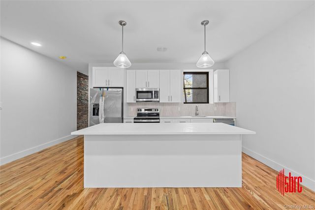 405 Miller Avenue, Brooklyn, NY 11207