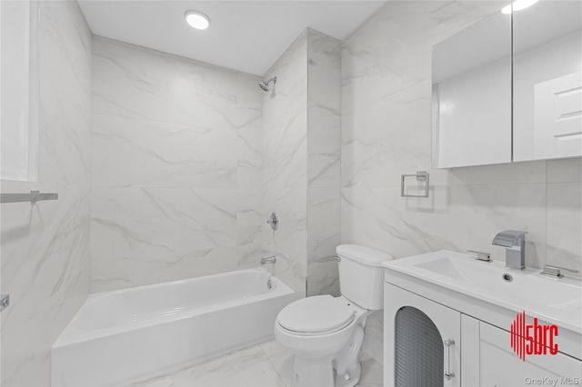 405 Miller Avenue, Brooklyn, NY 11207