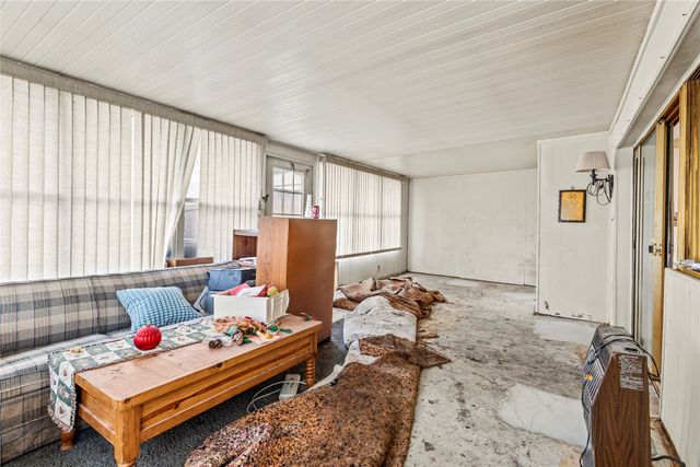 3045 Lockmoor Lane, Dallas, TX 75220