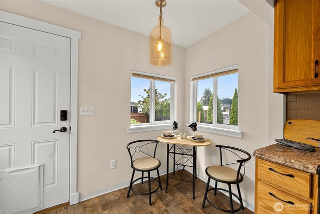 2123 7th Street, Bremerton, WA 98312