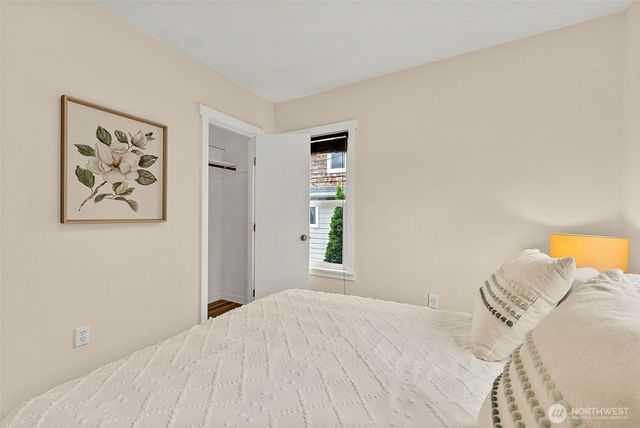 2123 7th Street, Bremerton, WA 98312