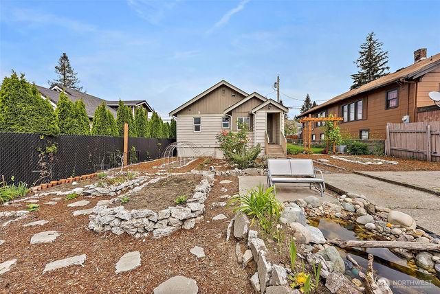 2123 7th Street, Bremerton, WA 98312