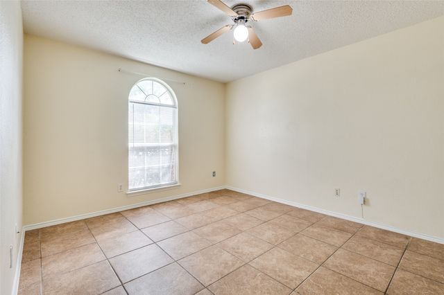 6746 Bighorn Ridge, Arlington, TX 76002