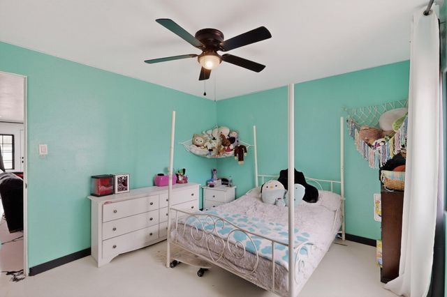 11 El Cerro Road, Los Lunas, NM 87031