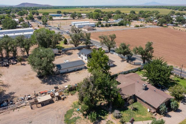 11 El Cerro Road, Los Lunas, NM 87031