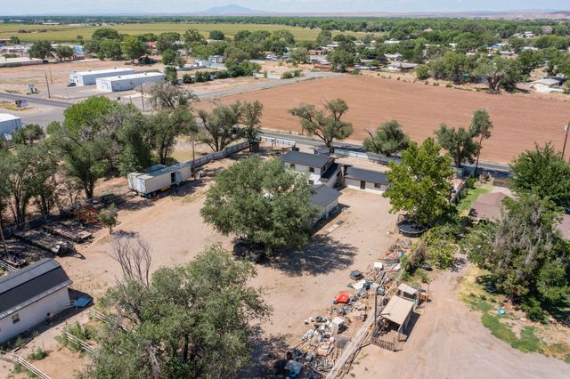 11 El Cerro Road, Los Lunas, NM 87031