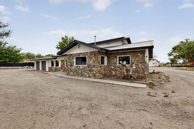11 El Cerro Road, Los Lunas, NM 87031