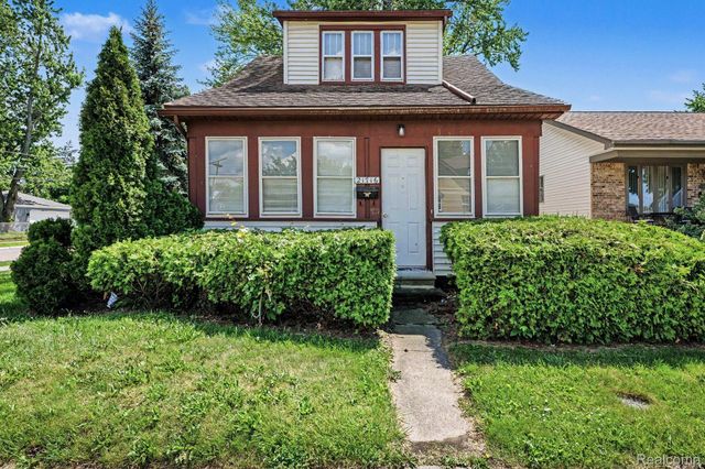 21716 LAKEVIEW Street, St. Clair Shores, MI 48080