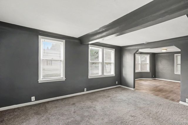 21716 LAKEVIEW Street, St. Clair Shores, MI 48080