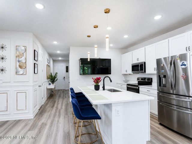 11531 ADMIRALS COVE Drive, Jacksonville, FL 32221