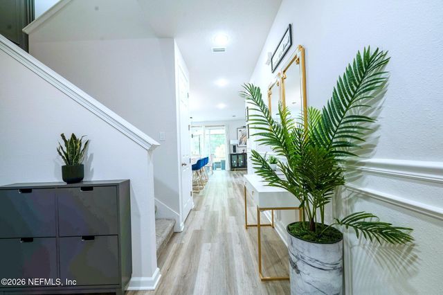 11531 ADMIRALS COVE Drive, Jacksonville, FL 32221