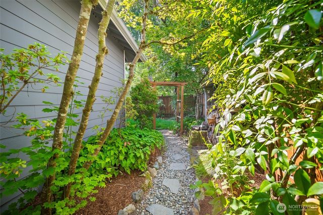 1605 131st Drive NE, Lake Stevens, WA 98258