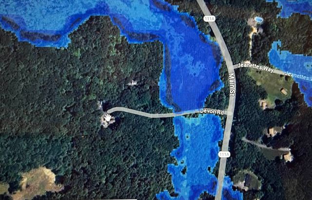 1-6 Devon Drive, Danville, NH 03819