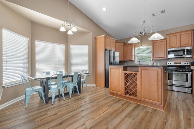 208 Aberina St Apt B, Hot Springs, AR 71913