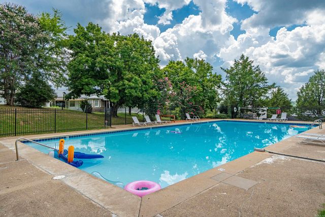 208 Aberina St Apt B, Hot Springs, AR 71913