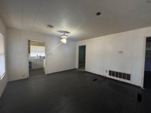 2802 WENONAH AVENUE, Wichita Falls, TX 76309