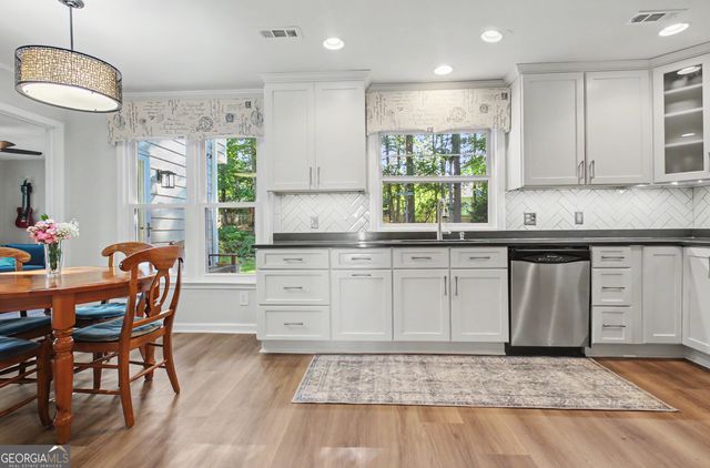 213 Felspar Ridge, Peachtree City, GA 30269