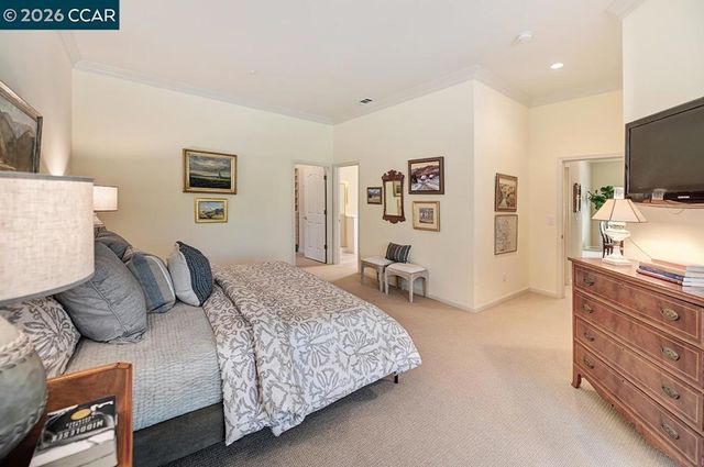 1706 Comstock Dr, Walnut Creek, CA 94595