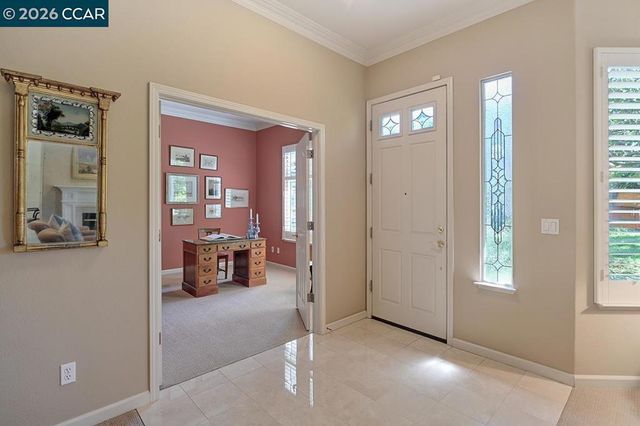 1706 Comstock Dr, Walnut Creek, CA 94595