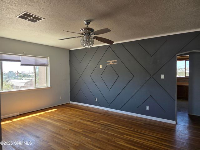 906 Kopra Street, Truth Or Consequences, NM 87901