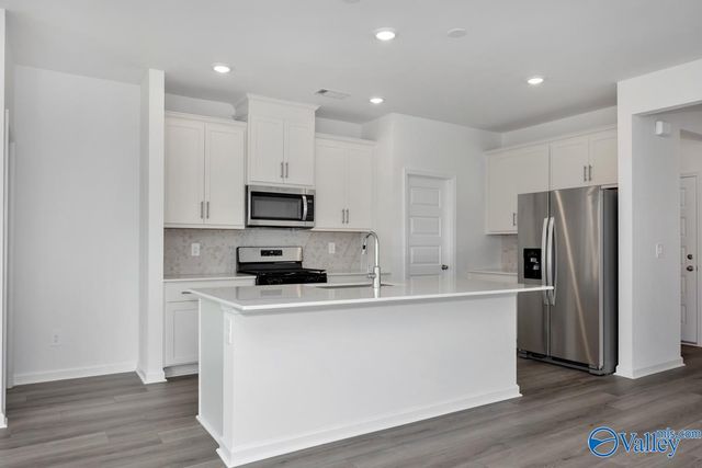 29557 Gallows Cove, Harvest, AL 35749