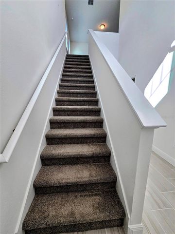 2284 HEN ROAD, Clermont, FL 34715