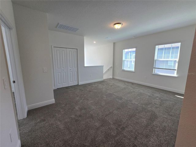 2284 HEN ROAD, Clermont, FL 34715