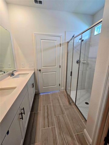 2284 HEN ROAD, Clermont, FL 34715