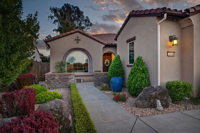 3096 Kenosha Avenue, Clovis, CA 93619