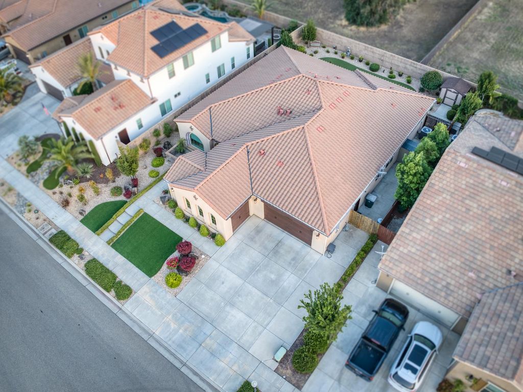 Image 49 of property listing at 3096 Kenosha Avenue, Clovis, CA 93619
