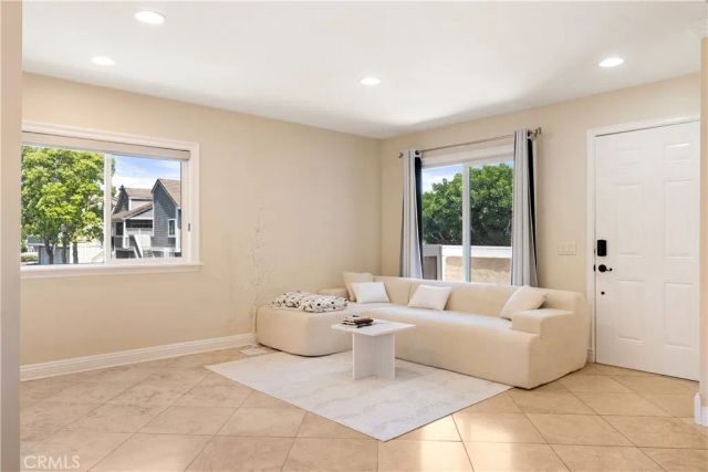 18 Laurel, Aliso Viejo, CA 92656