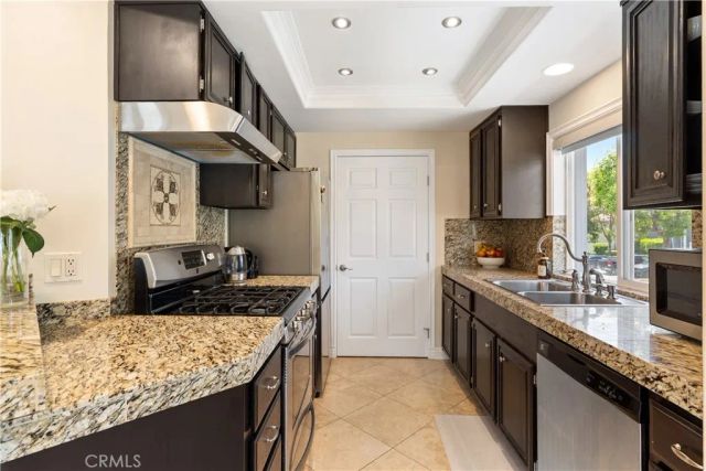 18 Laurel, Aliso Viejo, CA 92656